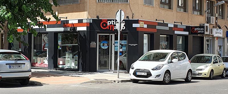Fachada Ópticas Marco e Petrer y Elda